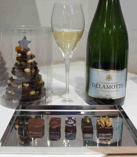 Chocolats-Henri-Le-Roux-et-Champagne-Delamotte-00
